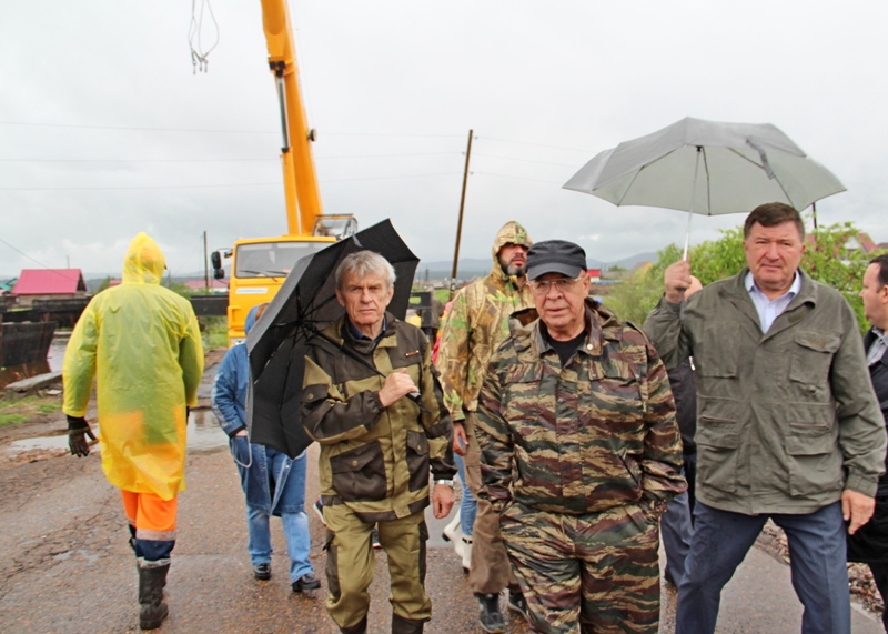 Депутаты краевого парламента помогут пострадавшим от наводнения