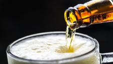 Учёные назвали размер умеренной дозы алкоголя
