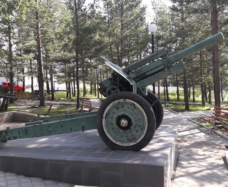 Мемориал боевой и трудовой славы в Шелопугино обновили в рамках губернаторского проекта