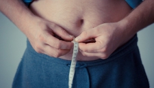 Учёные: диеты по-разному влияют на мужчин и женщин