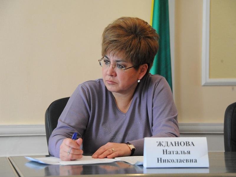 Эксперт – об отставке Ждановой: Оставить ее губернатором уже не могут, процесс необратим